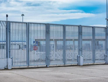 Commercial Business Gates