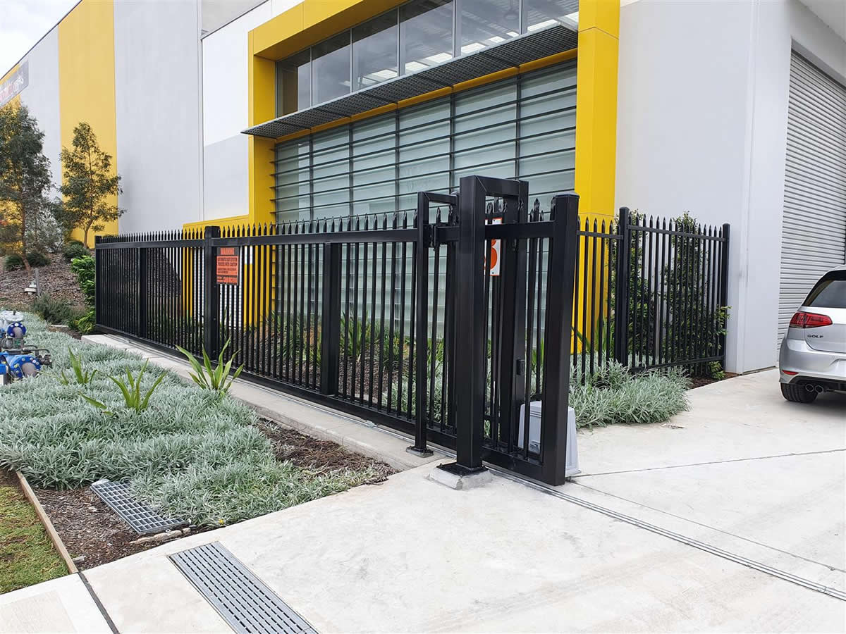 commercial gate new track installation