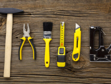 hammer-yellow-repair-kit-tools